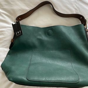 Green leather pocketbook, Cross body